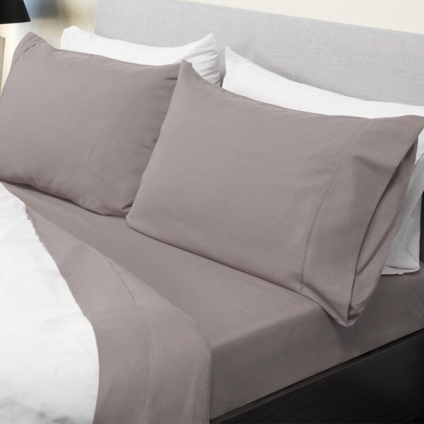 Royal Comfort king bed sheet set - Image 4